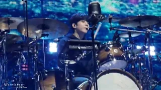 Download DAY6 GRAVITY in Berlin \ MP3