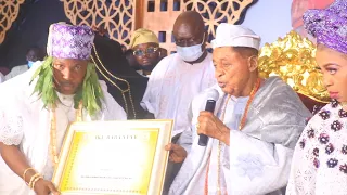 alaafin of oyo oba lamidi adeyemi installs new onikoyi of yorubaland as k1 the ultimate pull crowd