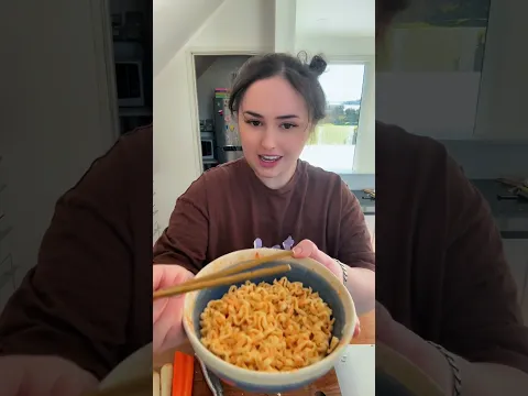 TRYING RAMEN FOR THE FIRST TIME…. I’m gonna get cancelled from this video I just know it #ramentime