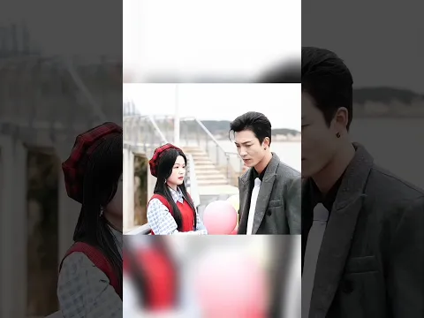 लड़की ने गैंगस्टर को प्यार के रंग दिखाकर उसे भूल गई! 💔 #movieexplainedinhindi #chinesedrama#shorts
