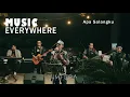 Download Lagu Music Everywhere Ashari Sitaba - Apa Salangku (Live Session)