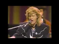 Download Lagu I Can't Go For That  Daryl Hall \u0026 John Oates Live At The Apollo 1985