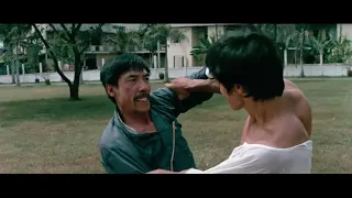 بروسلى فيلم الراس الكبيرة المشهد الاخير 