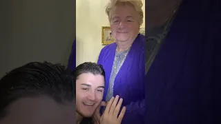 ما حقيقة زواج شاب سوري من سيدة المانية مسنة 