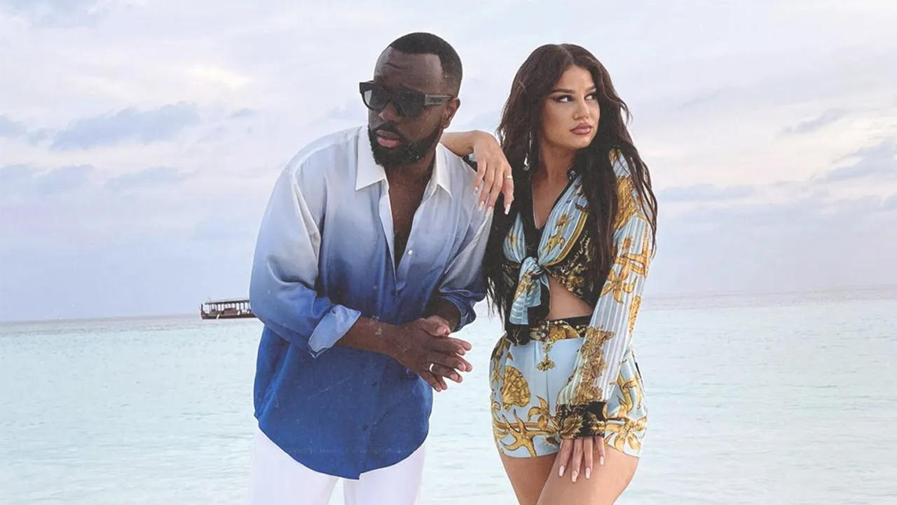 GIMS - ONLY YOU feat. Dhurata Dora (Clip Officiel) GIMS - ONLY YOU feat. Dhurata Dora (Clip Officiel)