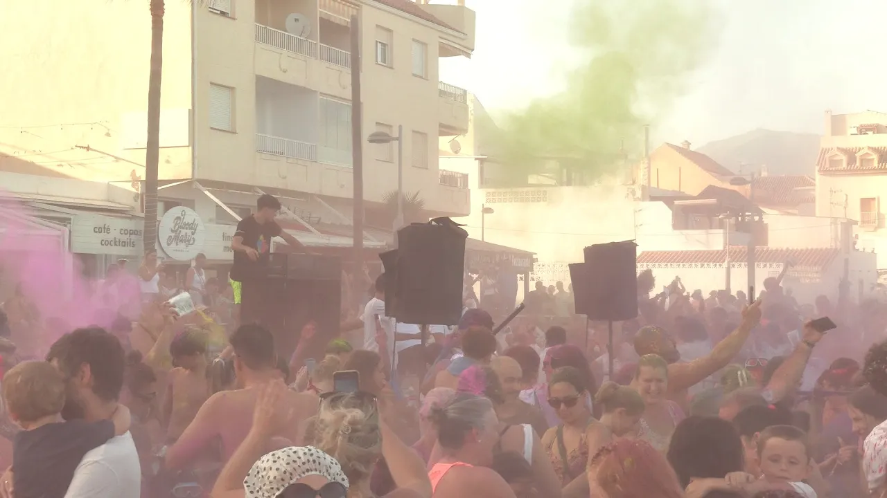 Celebrada con éxito la Holi Party