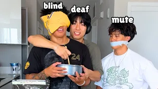 BLIND DEAF MUTE CHALLENGE with my 2 boyfriends (pause)
