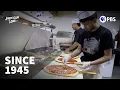 Inside Chicago s Oldest Tavern-Style Pizzeria