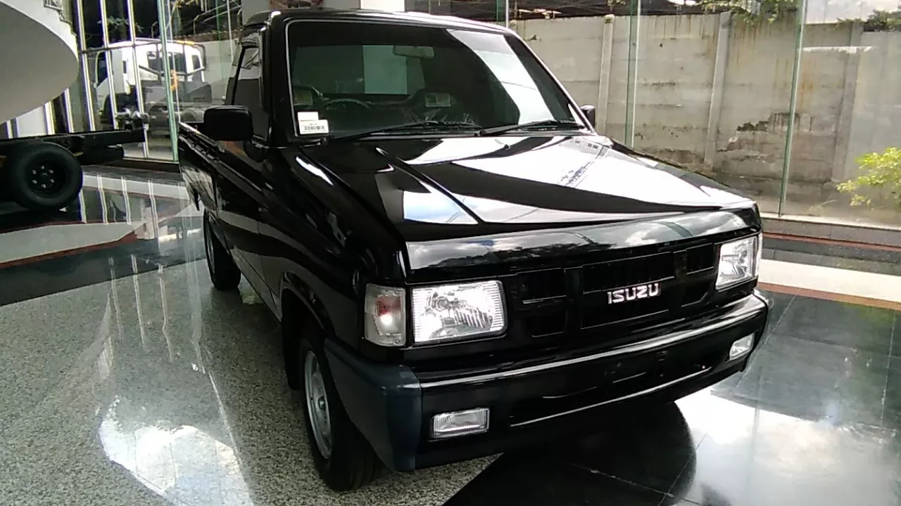 ISUZU PANTHER Pick Up 2011 (sold out). 