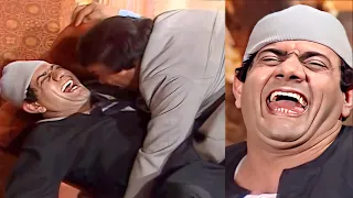 مظهر ابو النجا مش قادر يمسك نفسه من الضحك لما وحيد سيف وقعه ع المسرح صريخ ضحك يعم حرام عليك مش كده 