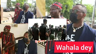 happening shocking in zoo as omoyele sowore in court with juju ogu all police officer on the run