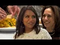 Download Lagu Kamala Harris \u0026 Mindy Kaling Cook Masala Dosa