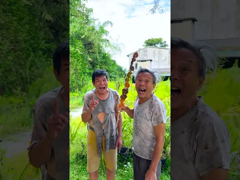 Hai anh em trêu chọc nhau siêu dễ thương 🍉💩💩💩💩😂😱👶🏻♥️👴 #shorts #cute