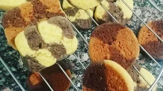 بسكوت الشطرنج ابيض في بني Chess Biscuits 