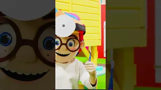 الاطفال يد عون أنهم يلعبون الأطفال ينظفون أسنانهم Kidibli Shorts 