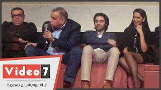 بالفيديو   بعد المشهد الجنسى فى فيلم   من ضهر راجل   السبكى ل   صحفى       عجبك   دندنها