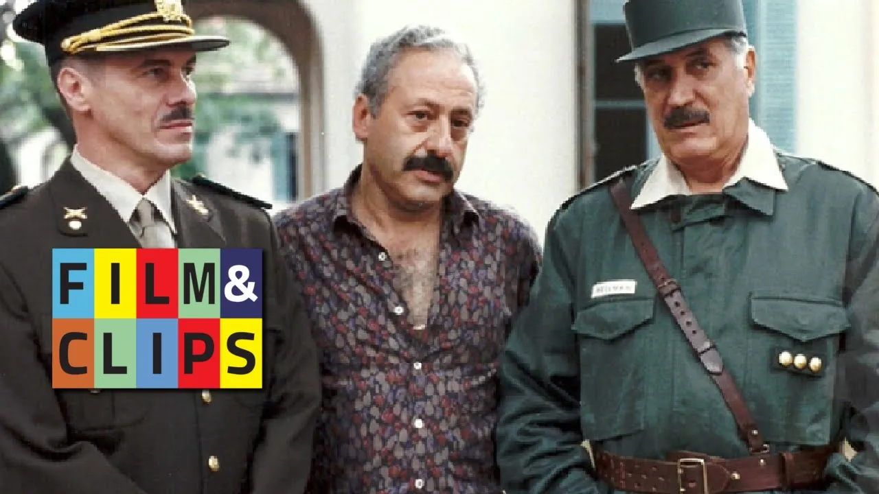 Bajo bandera - Film Completo by Film&Clips