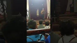ترنيمه البابا كيرلس  في اب حنون دندنها