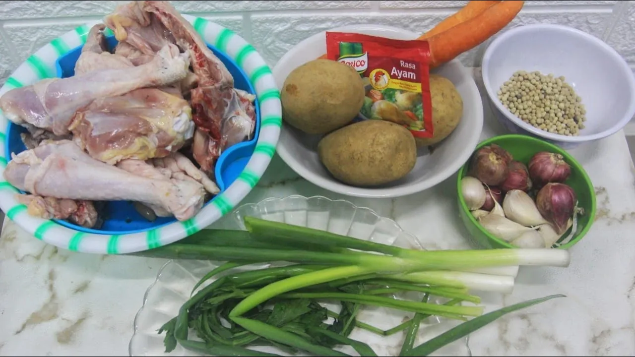 RESEP DAN CARA MEMBUAT SOP AYAM KAMPUNG LEZAT