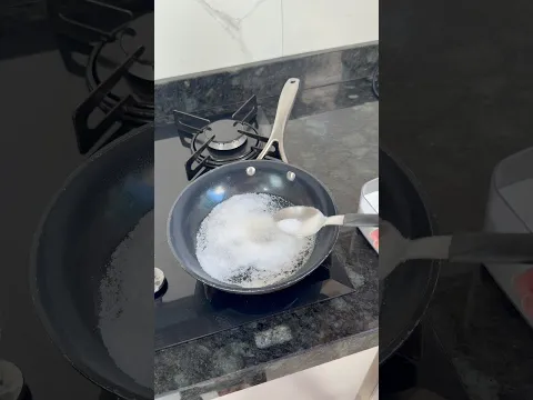 Ponga sal en la sartén y resuelva este problema que tiene en su casa. #trucos #dicas #recetas #tips