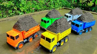 Membersihkan Truk Tronton Pasir Dan Menemukan Mobil Mobilan, Beko, Truk Molen, Damkar, Loader, Tayo