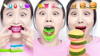 이모티콘 순서대로 먹기🤣 EMOJI FOOD CHALLENGE DESSERT MUKBANG 이모지 챌린지 모음집