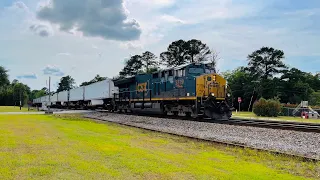 CSX 3319 leads CSXT I032-14 through Ludowici GA