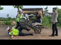 Download Lagu Ditilang dan Dihina Miskin Dihadapan Istri,Ini yang Terjadi Ketika Meremehkan Orang ‼️