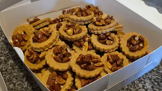 هاني جيت او جبت معايا حلويات او الذ صاابلي كيحمق جريه او خدميه غيموتو عليه غيولي طلب عليه بكترة تفن