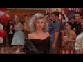 Julianne Hough sings "You're the One That I Want" on Grease Live. In HD.