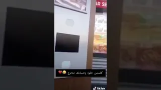 سعودي يفاجئ كاشير مصري ب أغنية يا رايحين على مصر مين والمصري خلاص الحساب عندي 