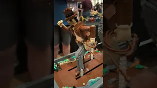 Motorized LEGO Indiana Jones Boulder Scene by Dave Slater #lego #indianajones