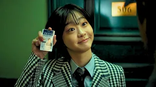 بنت عبقرية بيتهموها إنها قتلت عمها و بعد ١٠ سنين بتشتغل محققة مع الظابط اللى اتهمها وبيكشفوا الحقيقة 