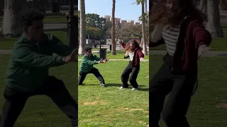 إتجننوا من القطة 