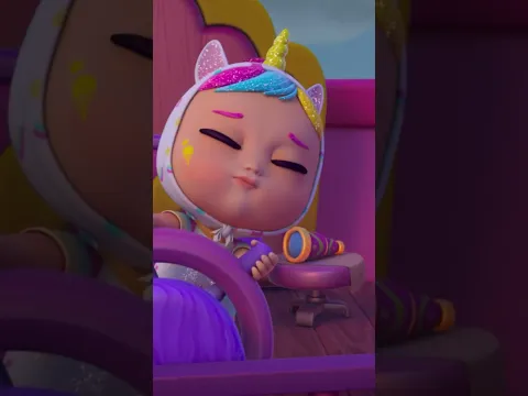 😱 Accident de bateau ! Vite, sauvons la peluche ! 🛥️🧸 #SHORTS #CRYBABIES