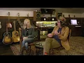 Download Lagu Sheryl Crow - Alone In The Dark (The Story Behind The Song)
