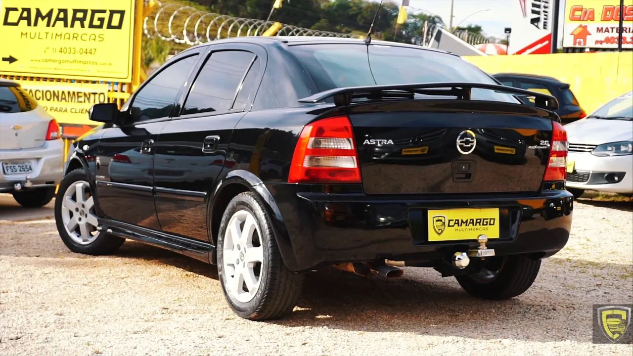 Se liga nesse Astra - 2.0 Hatch modelo Elegance - ano 2007 - Camargo Multimarcas!!