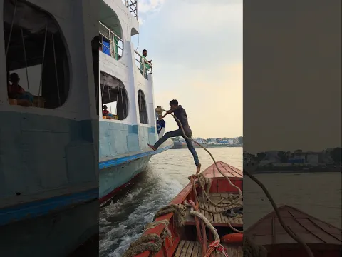 How the trawler tied up to the moving Mirage-1 launch in a hurry #shorts #trending