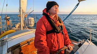 #134 –  SAILING HOME LEG 3 – Pregnant and far out to sea, WOULDN’T WANT TO BE ANYWHERE ELSE