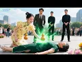 Download Lagu Nenek sekarat di jalan diabaikan semua orang,cuma gadis miskin yang menolong!Kini dia disayang CEO!