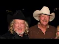 John Anderson Funeral 💔 Chris Janson Performs Heartbreaking Song Written the Night He Died