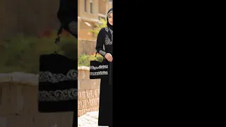 اصاله عبايه حرير من كادينا صباح  اصاله عبايه حرير من كادينا صباح