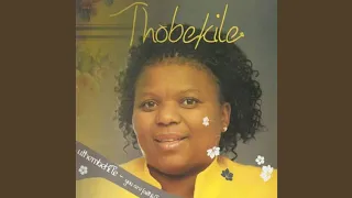 imikhosi kathixo thobekile ft hlengiwe mhlaba