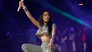 NICKI MINAJ DRAKE LIL WAYNE Extended Summer Jam Performance 