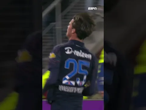 Lucas Vennegoor of Hesselink maakt zijn eerste VriendenLoterij Eredivisietreffer 👏