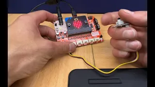 Microbit tutorial Using external button with REKA BIT