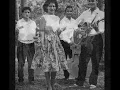 Lydia & The Melody Strings - Send Me The Pillow