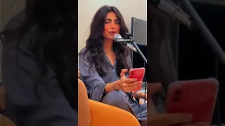 تعودت الرضا منه الله على صوتها 