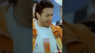 هاتوا الفلوس اللى عليكو 