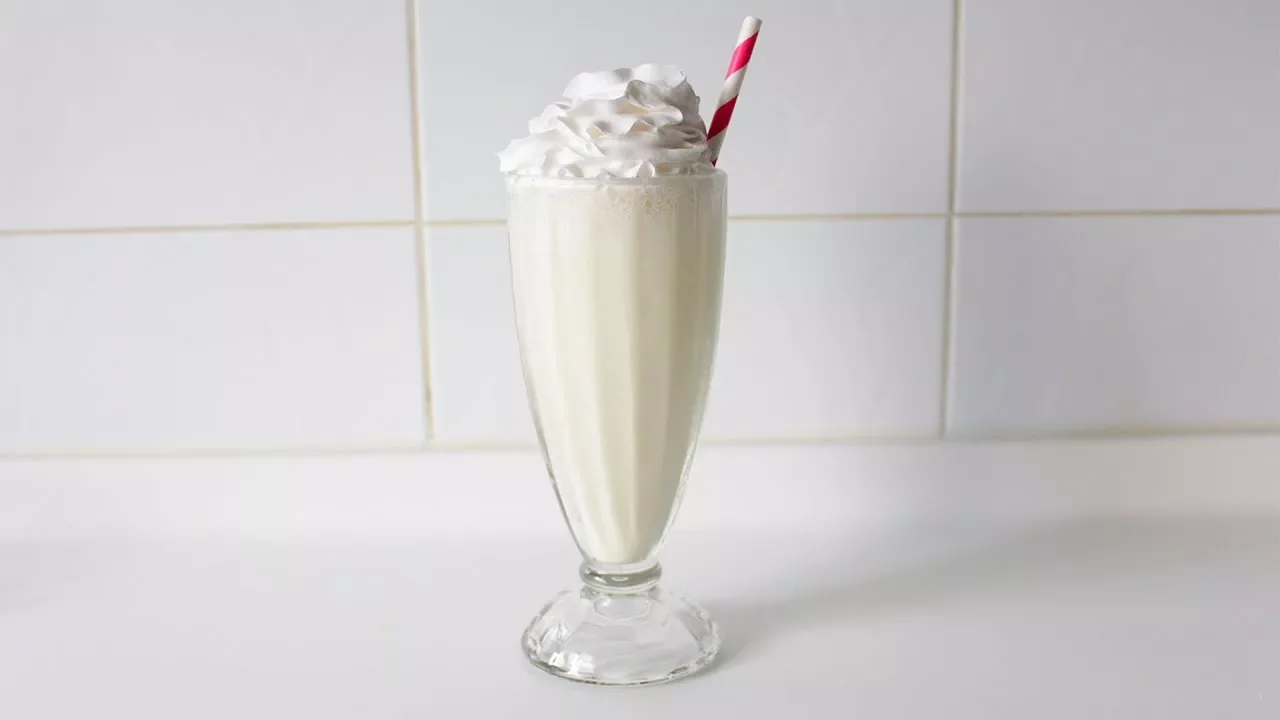 Outline Video Vanilla Milkshake Recipe